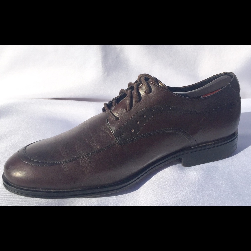Rockport Fairwood 2 Brown Moc Toe Oxfords.